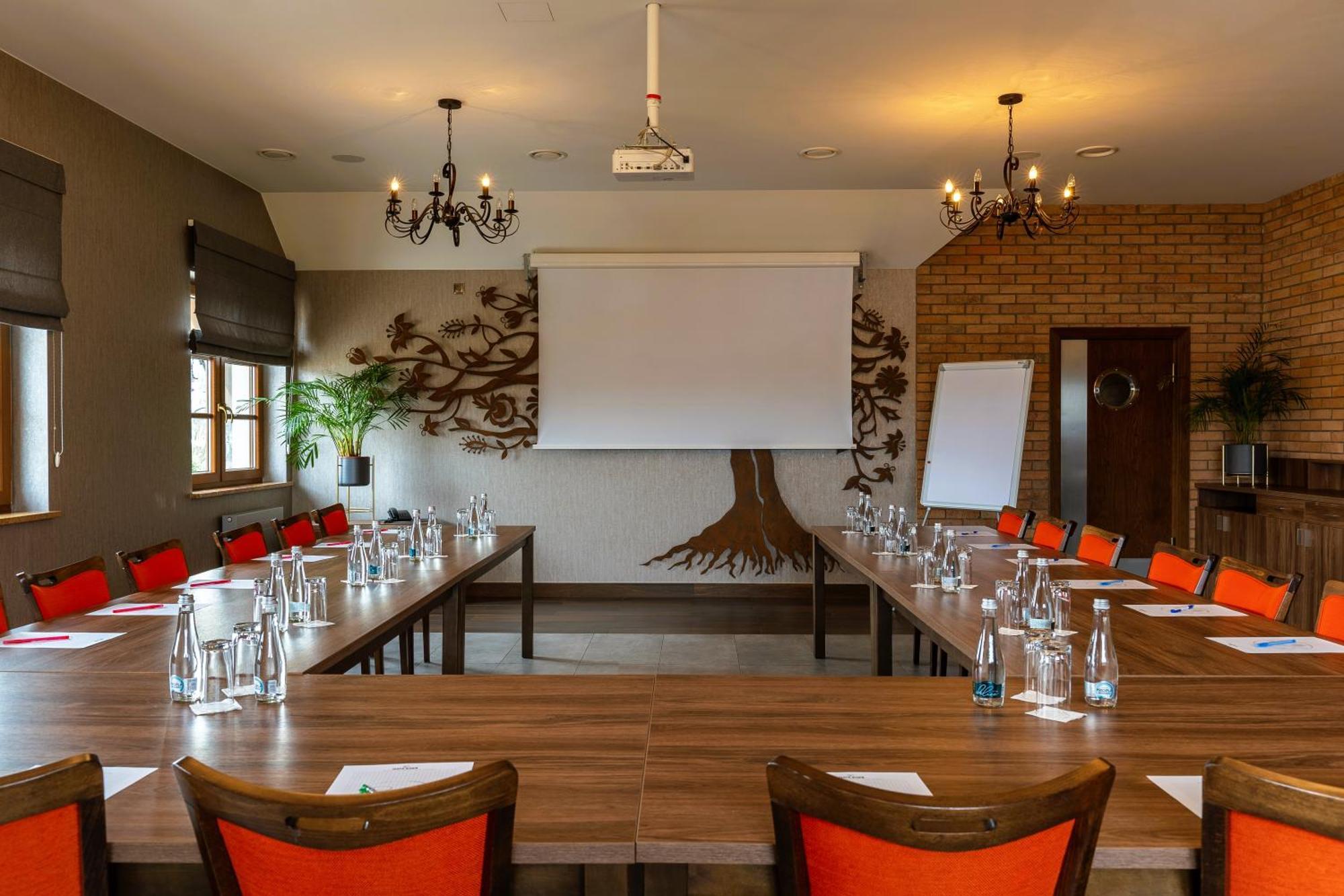 Zlota Jesien Restauracja I Noclegi Nad Jeziorem Kartuzy Εξωτερικό φωτογραφία